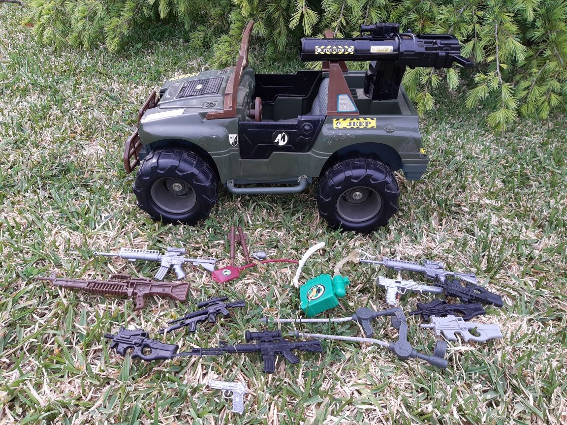 Brinquedo da Hasbro de 1993 Jeep Action Men GI JOE