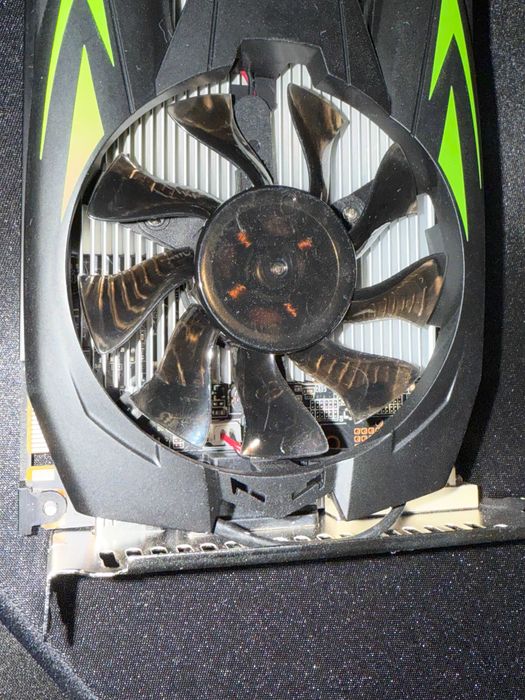 Легендарна GTX 660 Ti — 3GB / 192-bit — стабільність, яка не підводить
