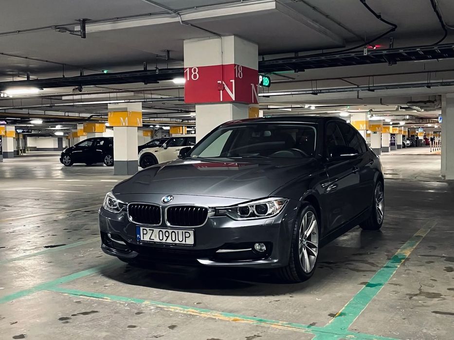 BMW Seria 3 BMW Seria 3 F30 Sportline 2.0 Diesel
