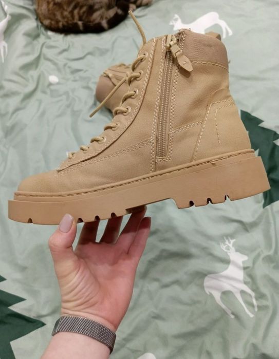 Демісезонні черевики ZARA для дівчинки