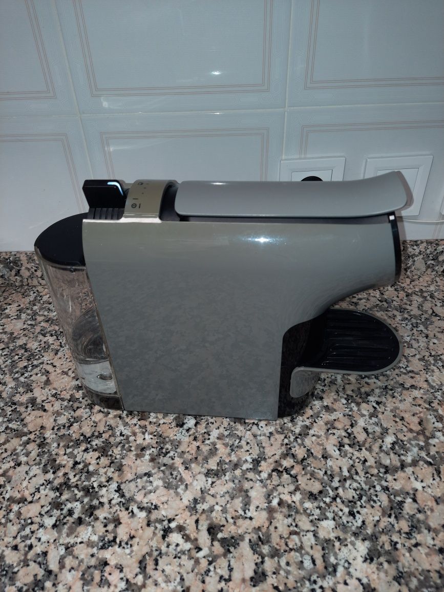 Maquina de cafe expresso para capsulas continente