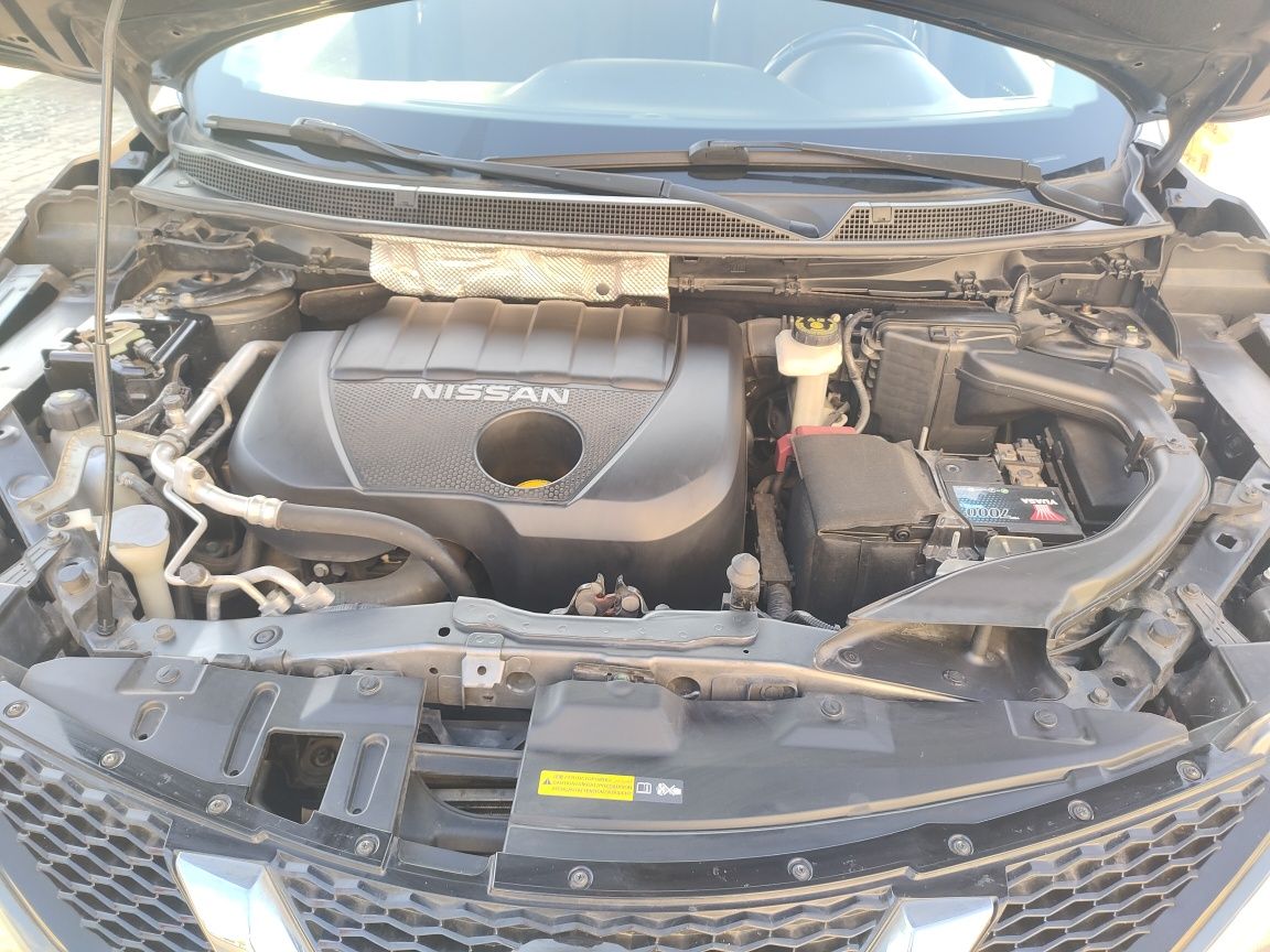 Nissan Qashqai 1.5 dCi N-Connecta 2016 | Teto Panorâmico + Câmaras 360