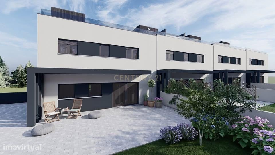 Moradias em Banda Modernas – Chaves | A 1 km do Centro