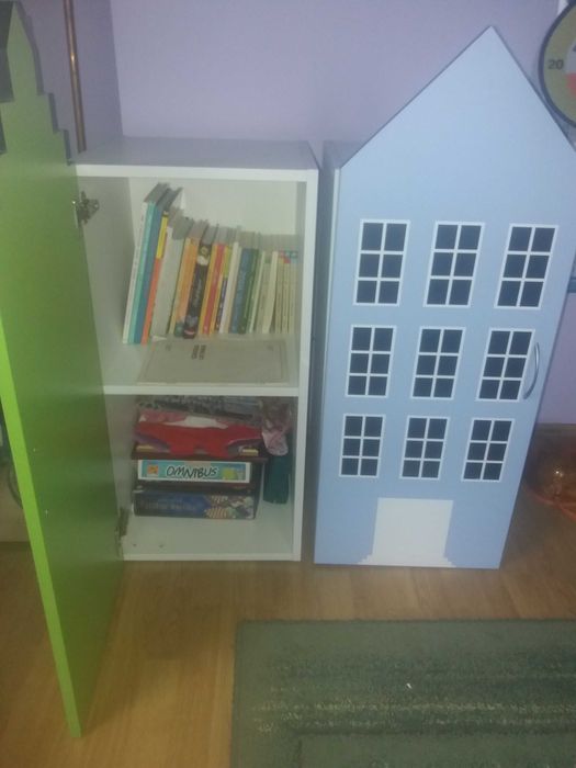 łóżko 160/200,materac,stolik,krzesła, szafki-domki- komplet