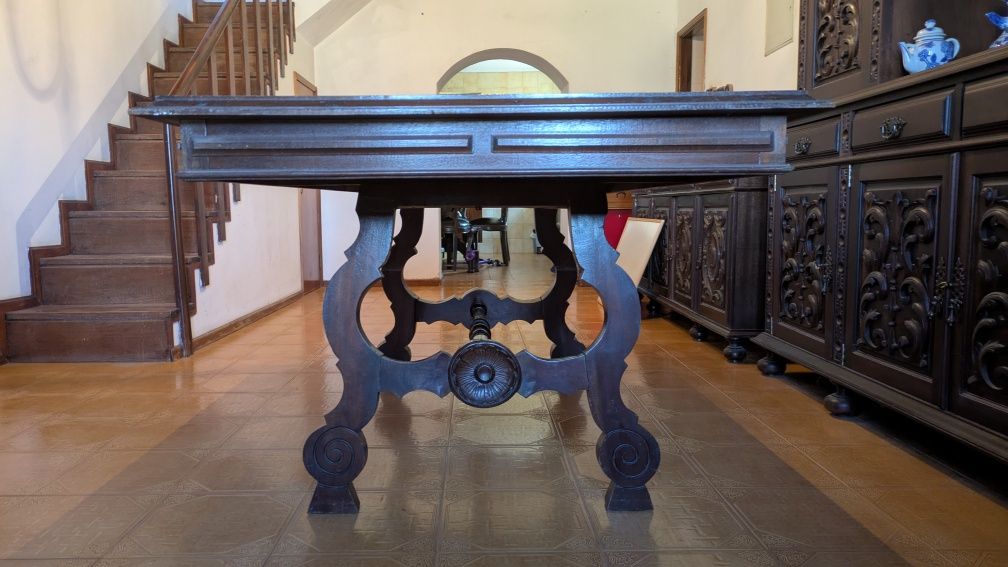 Mesa de Sala + 6 cadeiras