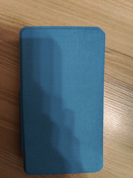 Універсальний чехол для телефона