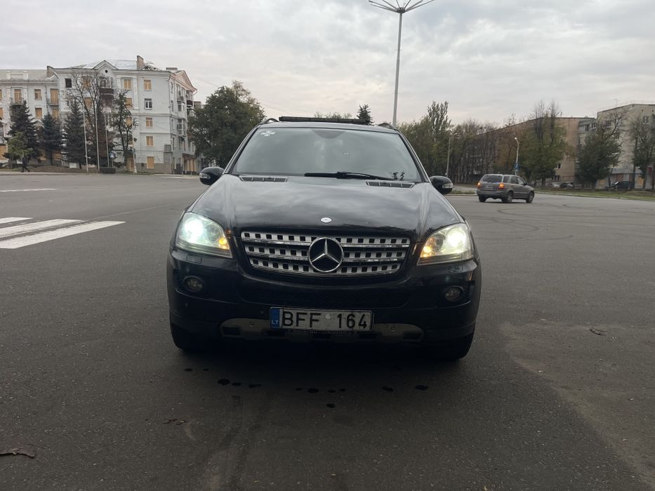 Mercedes ML-350 технічно повністю справна