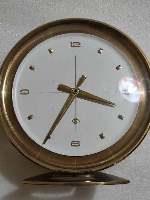 Zegar stołowy kominkowy