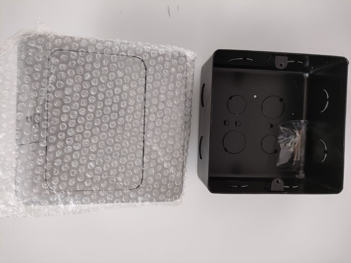 2x Gniazdo chowane wpuszczane w blat (podłogę) aluminium Pop-up Zestaw