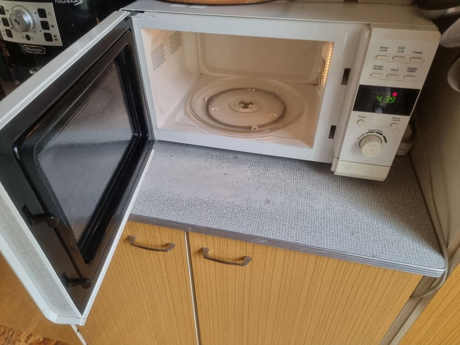 Микроволновая печь