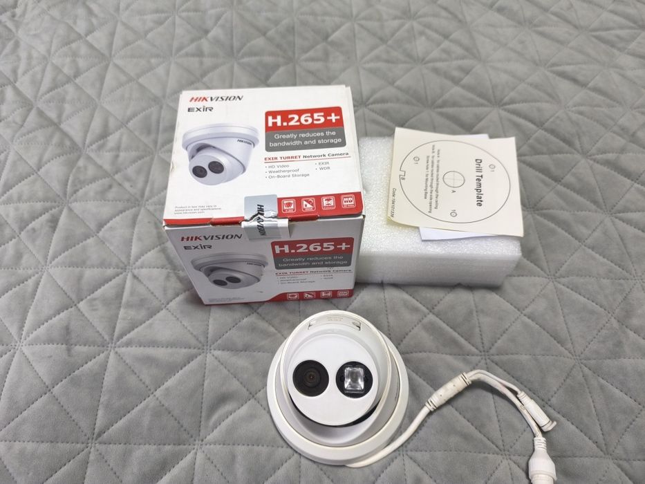 4 Мп IP видеокамера Hikvision DS-2CD2343GO-I 2,8 мм
