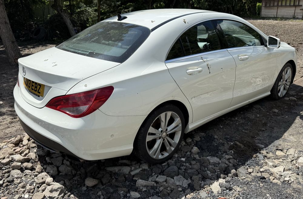 Mercedes-Benz CLA180