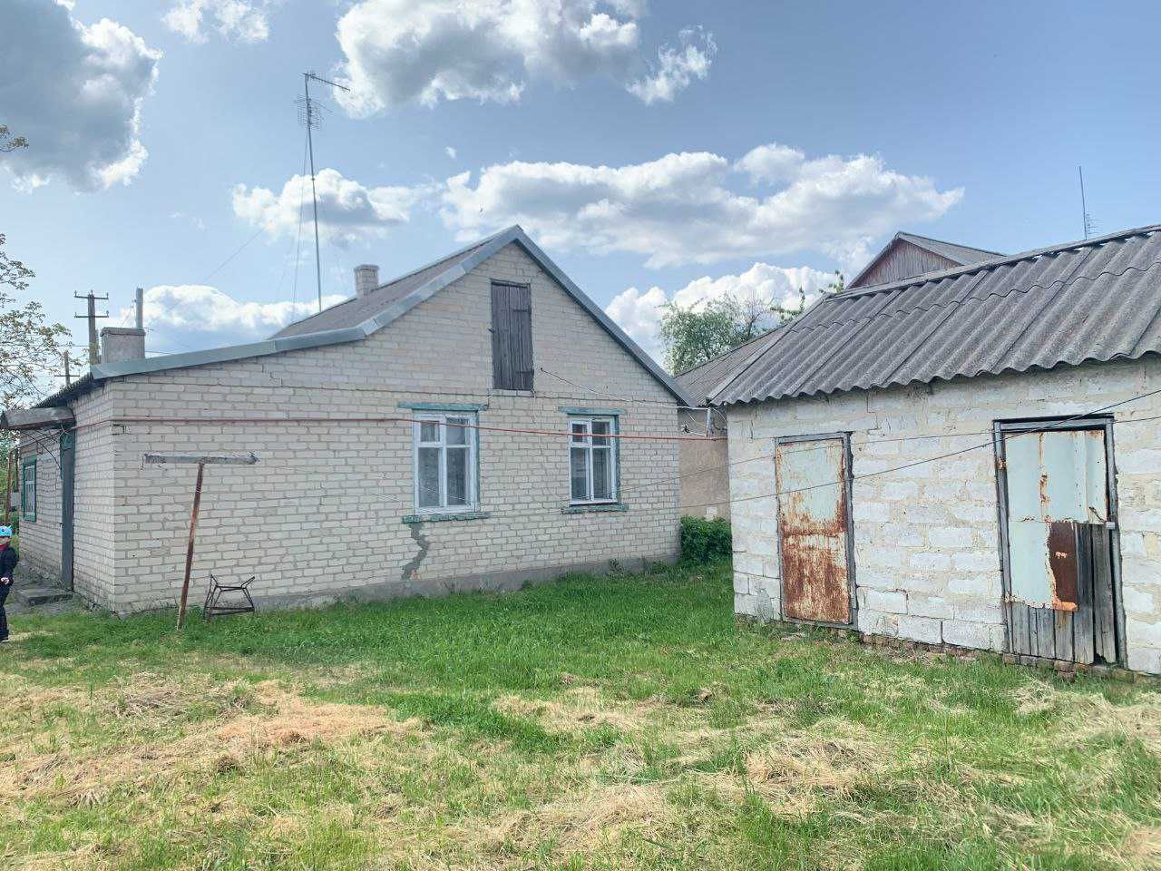 Продам дом в селе Затишное