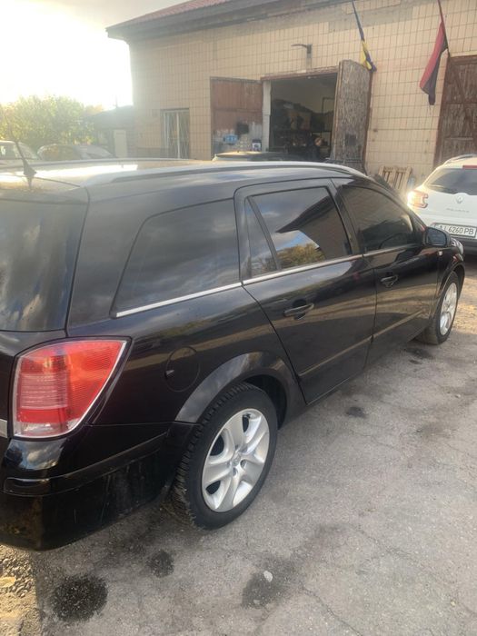 Продам авто Opel Astra H