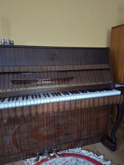 Pianino Nocturno wyprodukowane w ZSRR