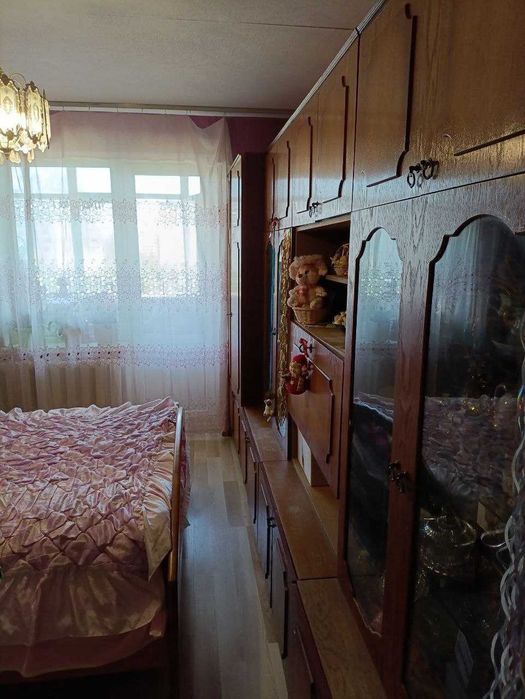 Продається 3-кімнатна квартира по вул. Героїв Дніпра