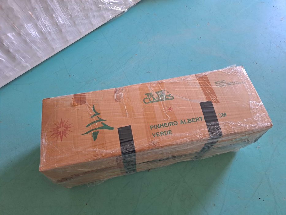 Árvore Natal 150cm Leroy Merlin (Modelo ALBERTA) Excelente estado