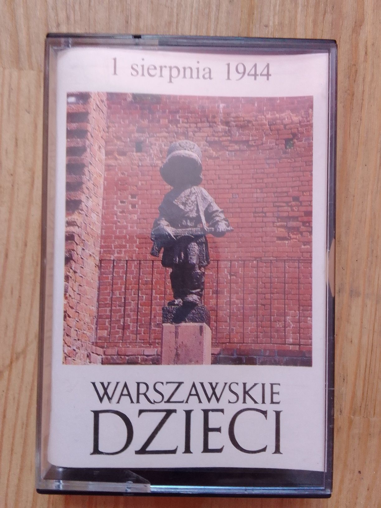 Kaseta audio, warszawskie dzieci 1 sierpnia 1944 rok.