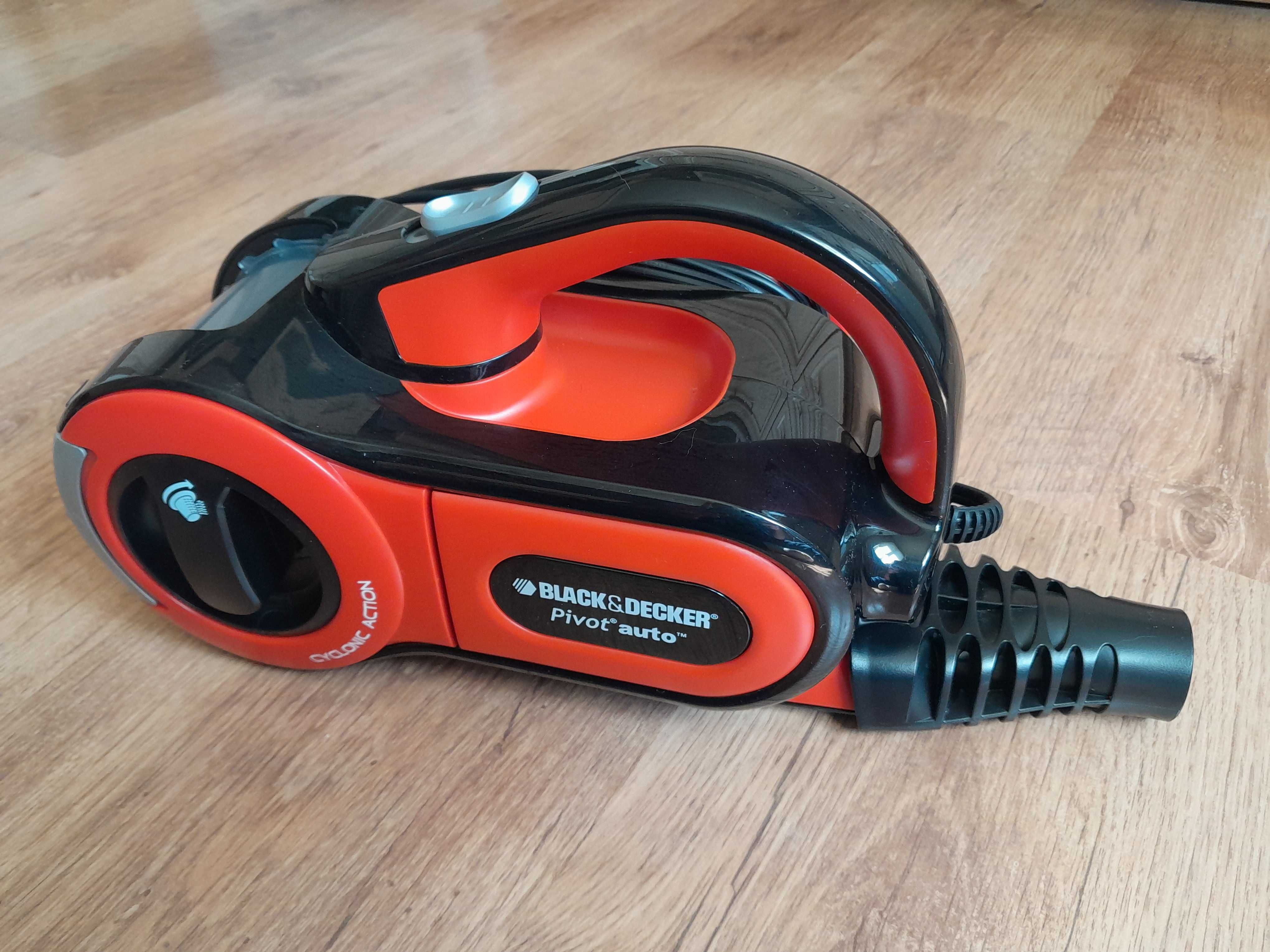 Автомобільний пилосос Black+Decker PAV 1205