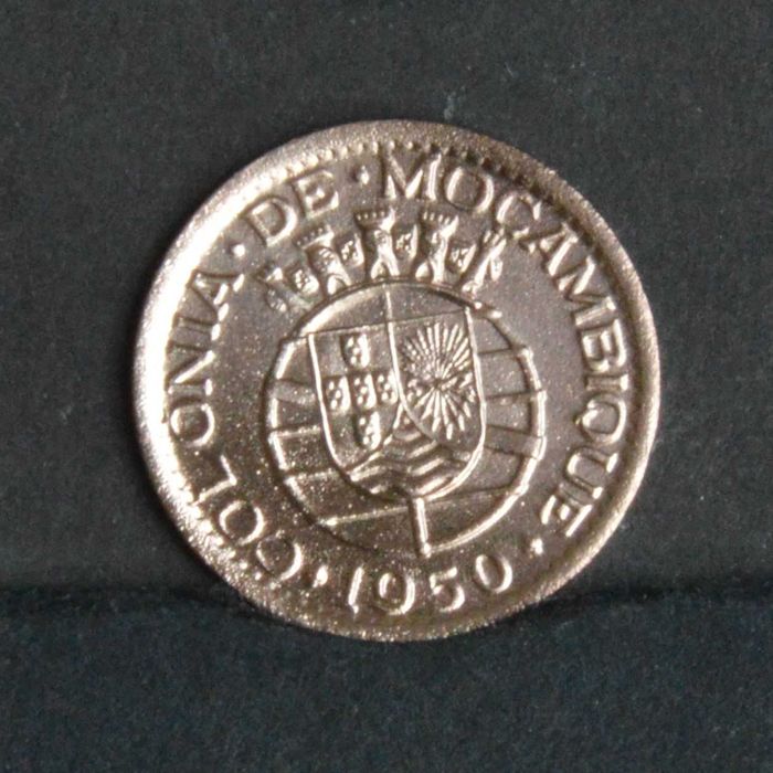 Moçambique 20 centavos 1950 - olx X10409