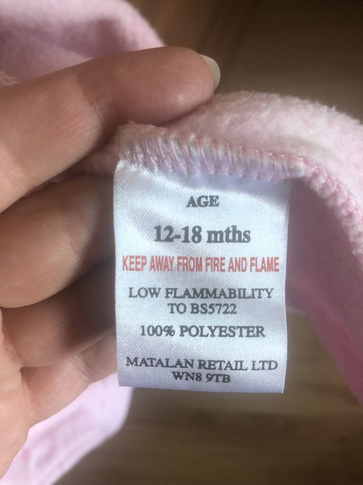 Szlafroczek dla dziewczynki 12- 18 miesięcy