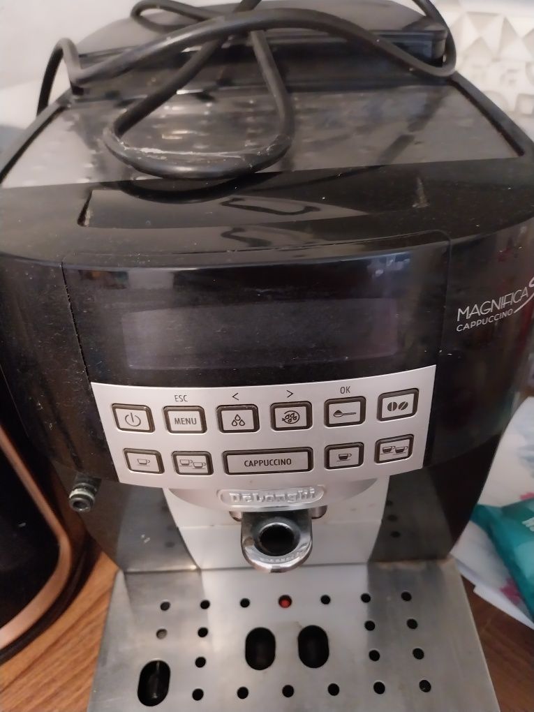 Ekspres Delonghi