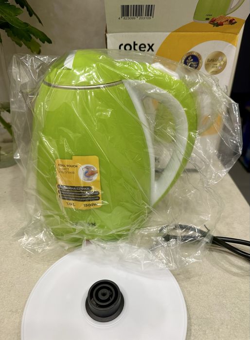 Електричний чайник Rotex (новий)