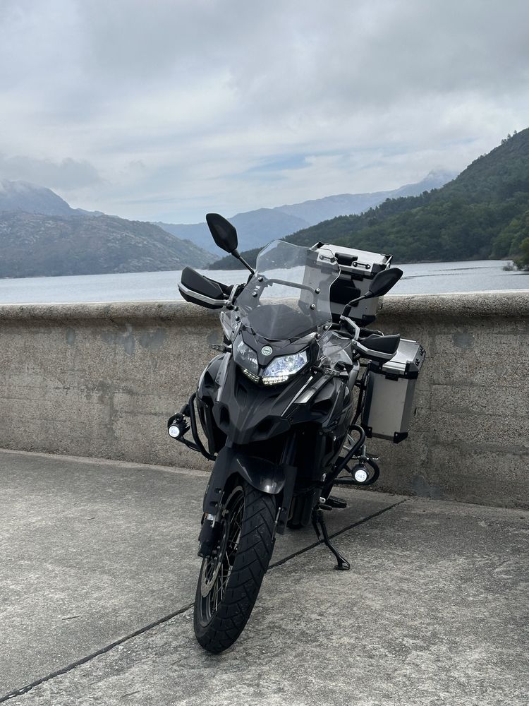 Benelli TRK 502X