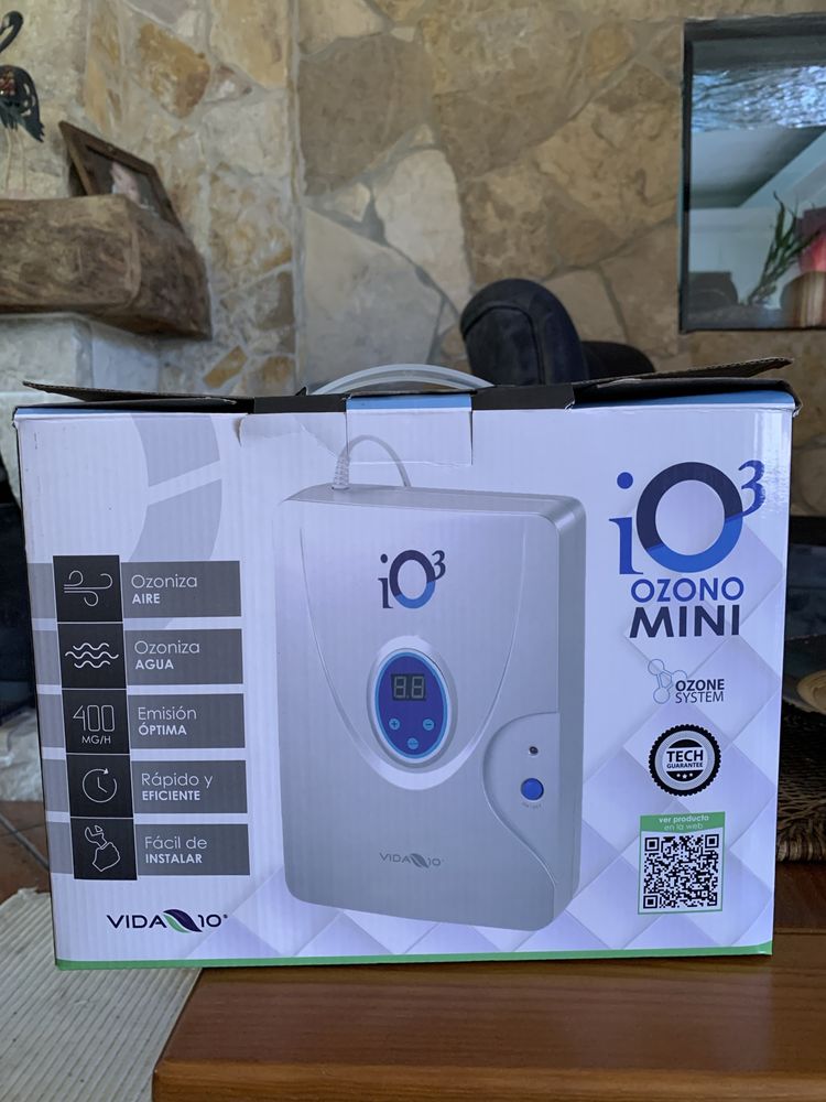 Maquina de purificação de ar e agua mini ozono io3