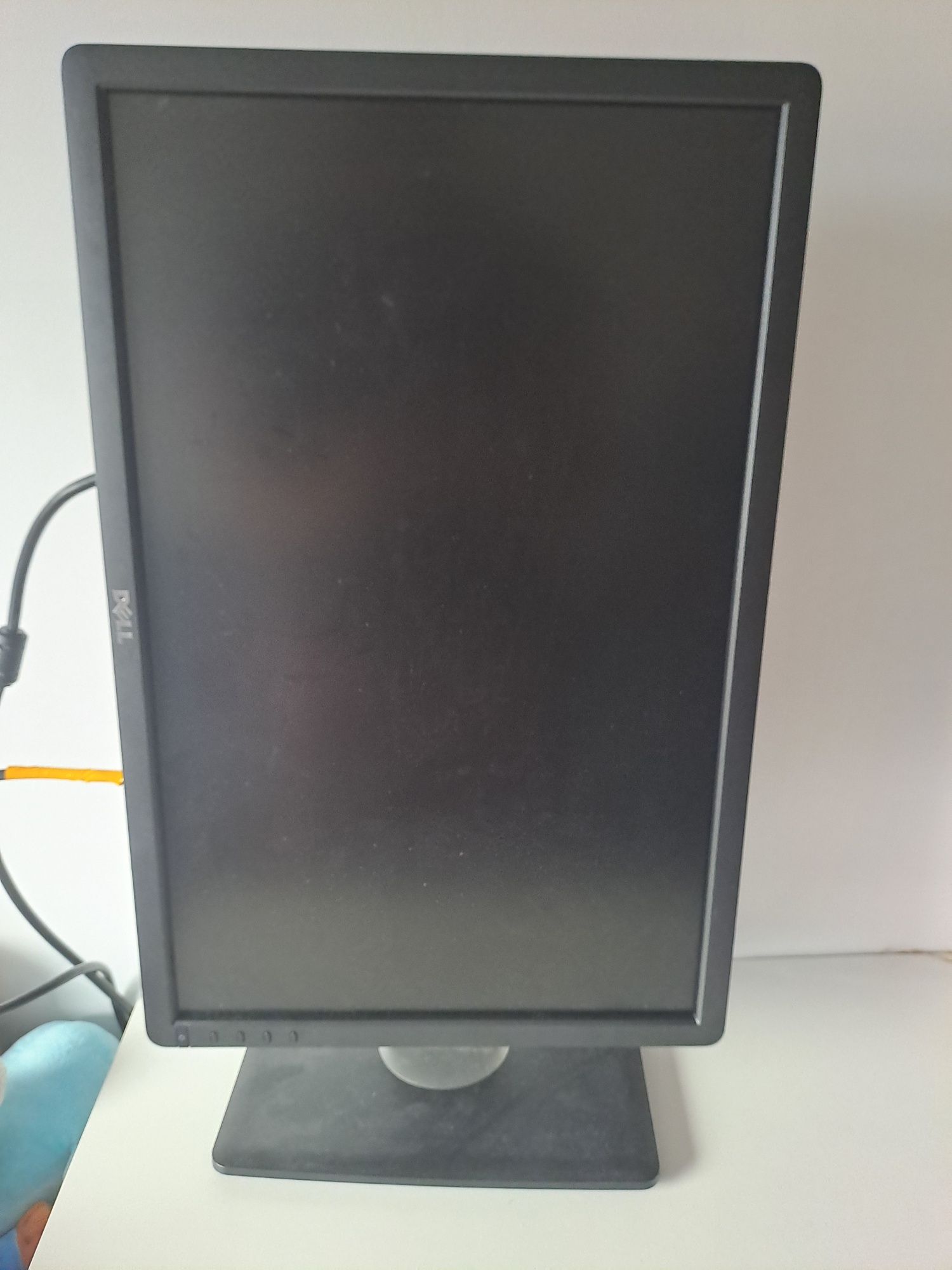 Monitor Dell 0Y57VF 1 P2213t 22'' WSXGA+ LED
Monitor Dell 0Y57VF 1 P22