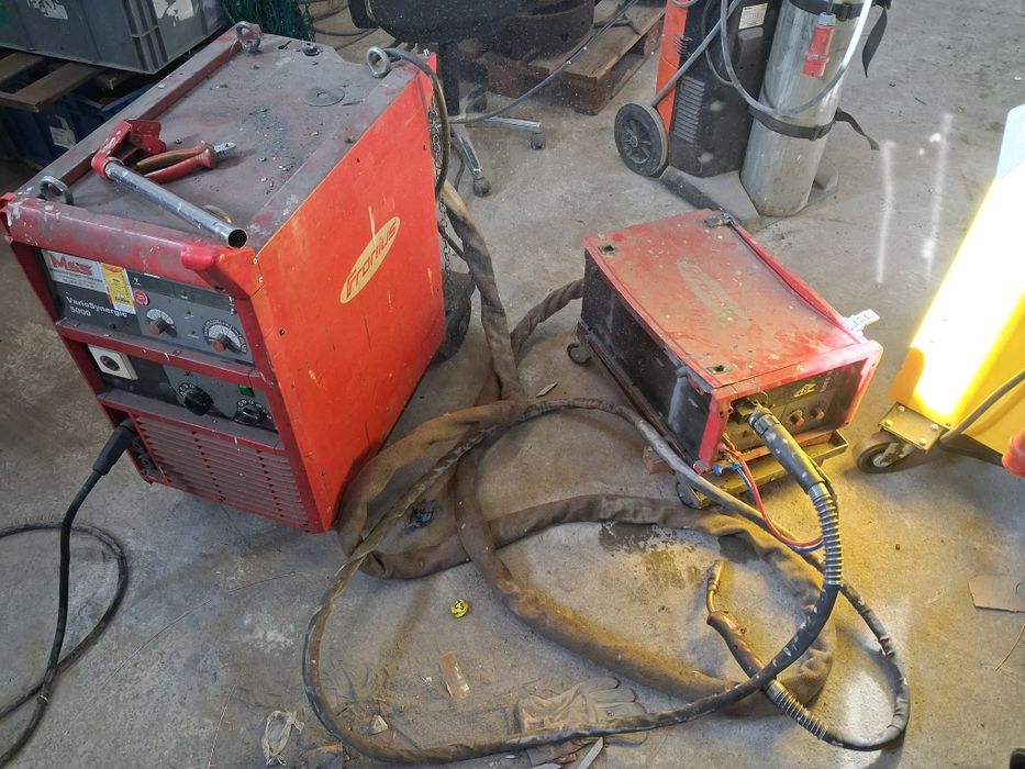 Spawarka Fronius Vario Synergic 5000
Podajnik VR 3300