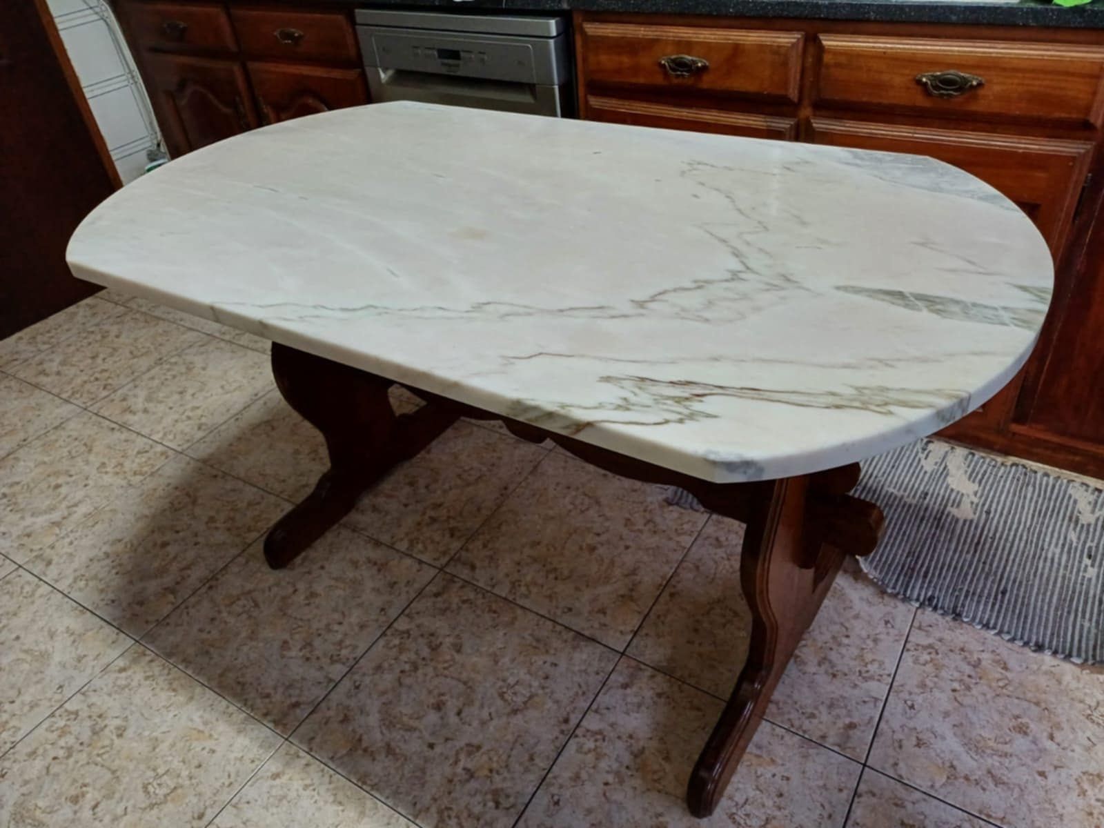 Mesa de cozinha com pedra Mármore