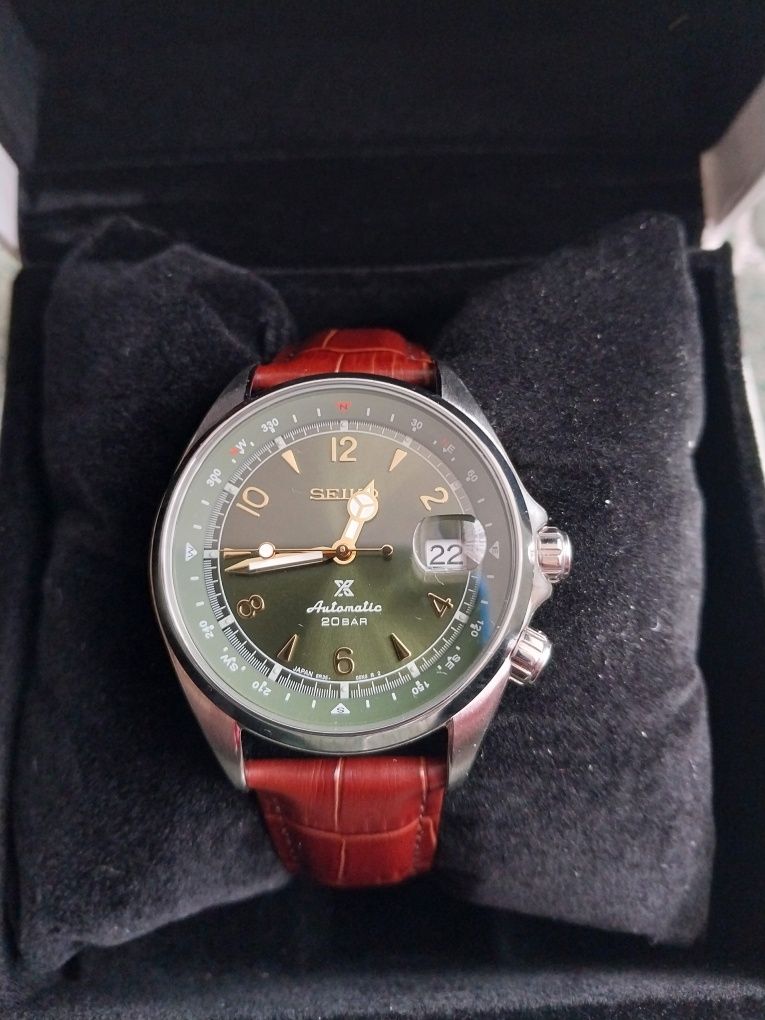 Продам часы Seiko alpinist. (Made in china.)