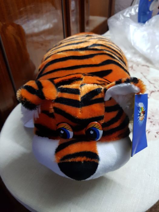 Мягкая игрушка -подушка Тигренок