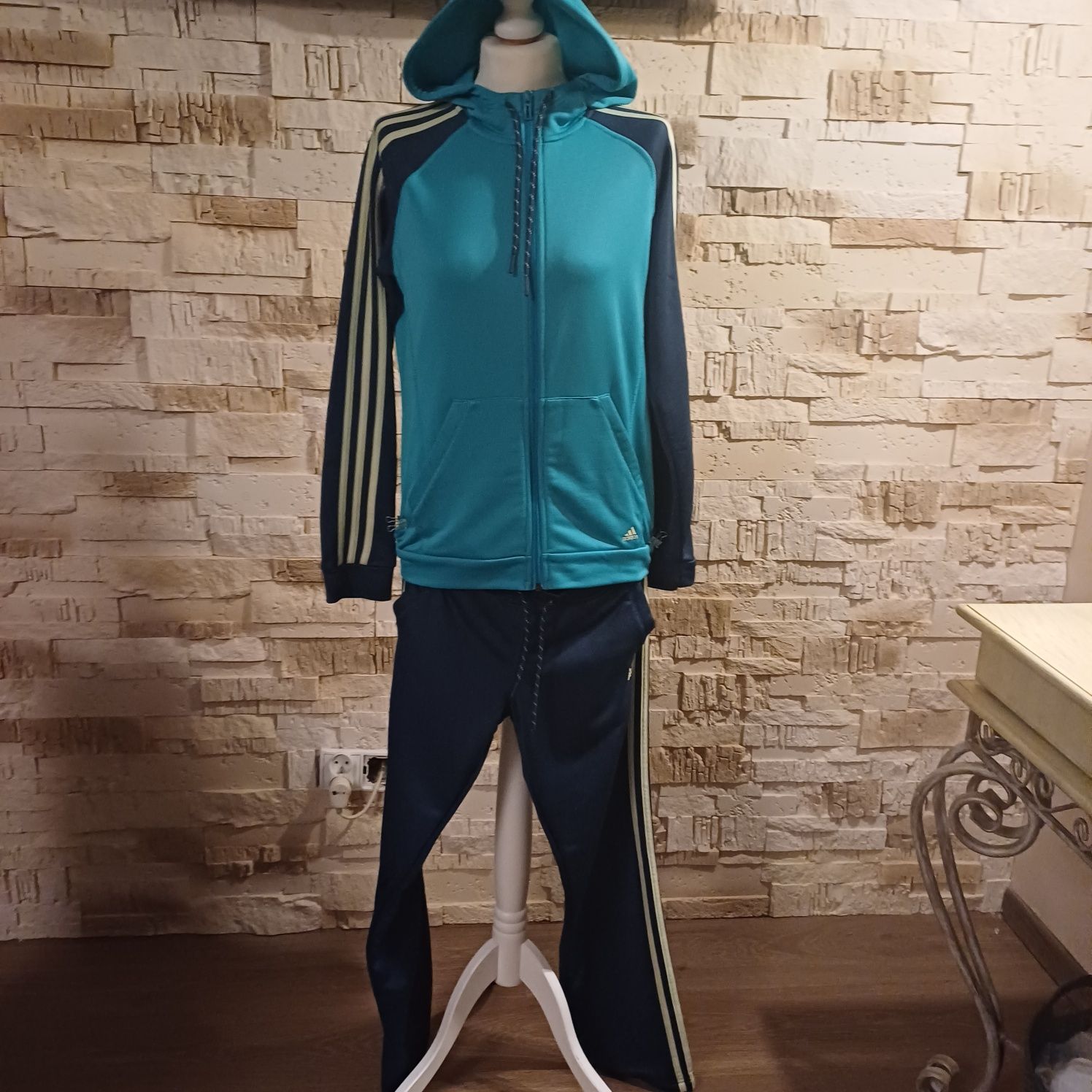 Oryginalny dres Adidas
