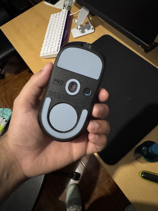 Mouse logitech Pro Superligth 2