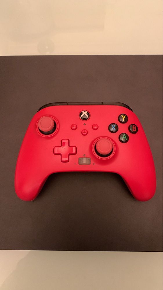 Xbox One X.