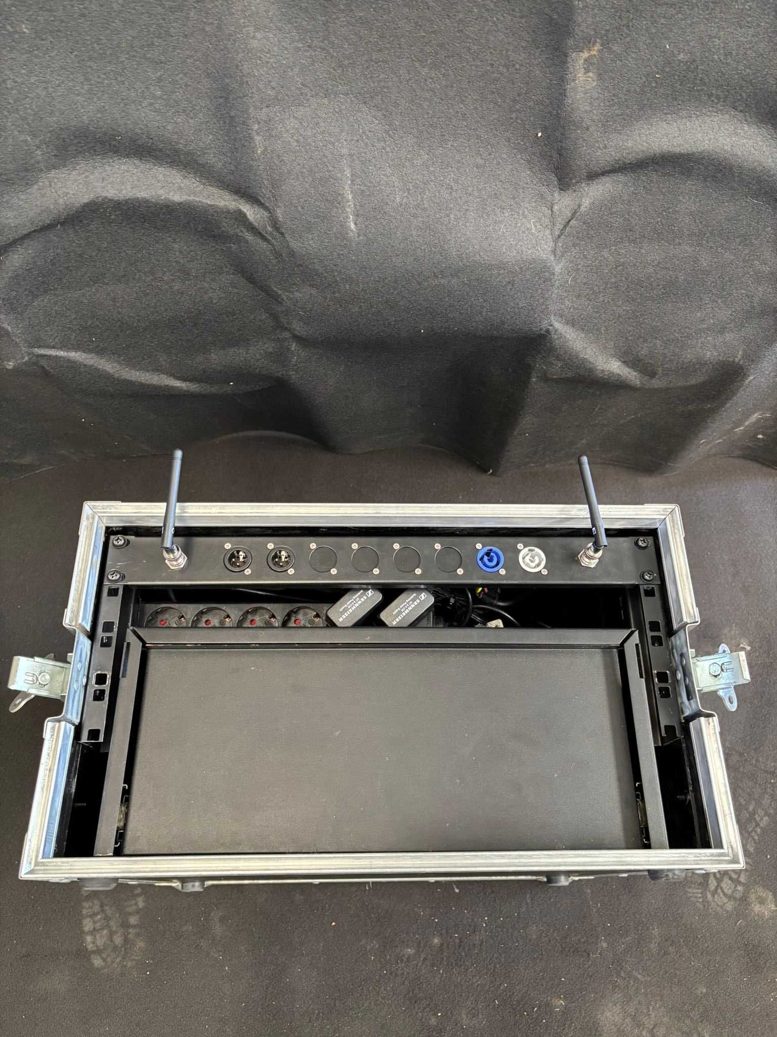 Rack microfone Sennheiser G3 A-Band