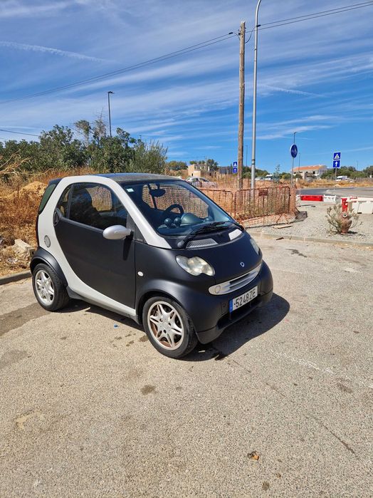 Smart fourtwo em muito bom estado