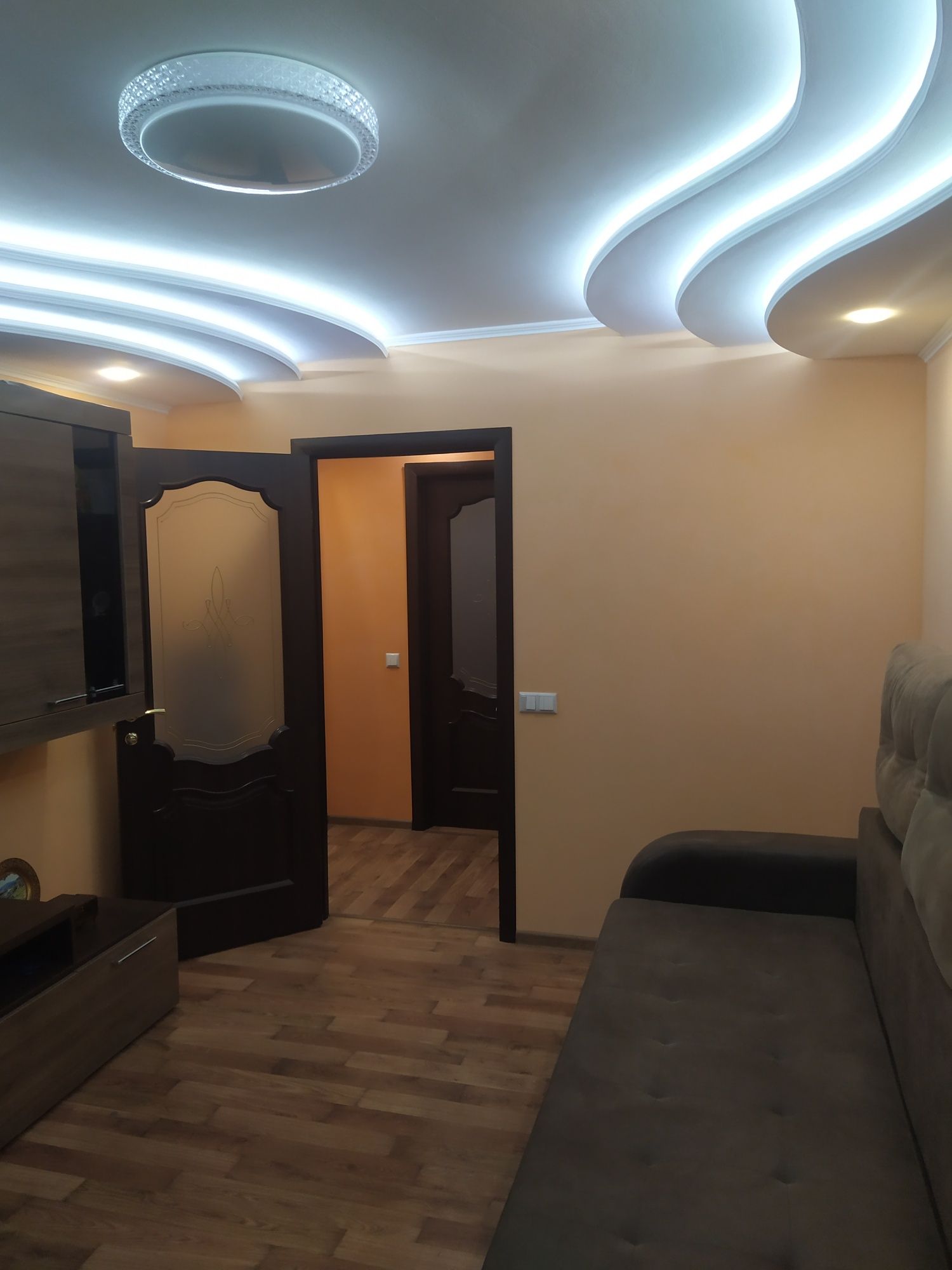 Продам квартиру в центрі міста
