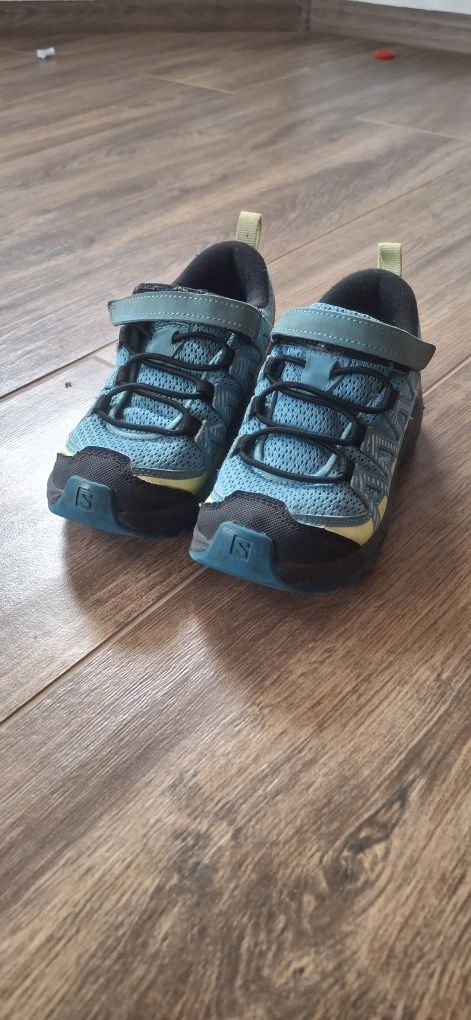 Кросівки salomon 30розмір