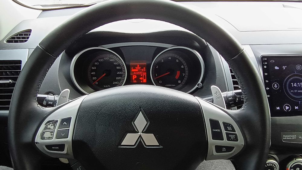 Mitsubishi Outlander 2008