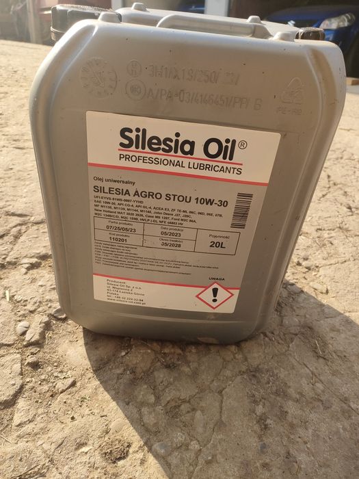 Olej uniwersalny SILESIA AGRO STOU 10W/30 20L
