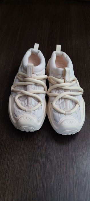 Кросівки HOKA Ora Primo