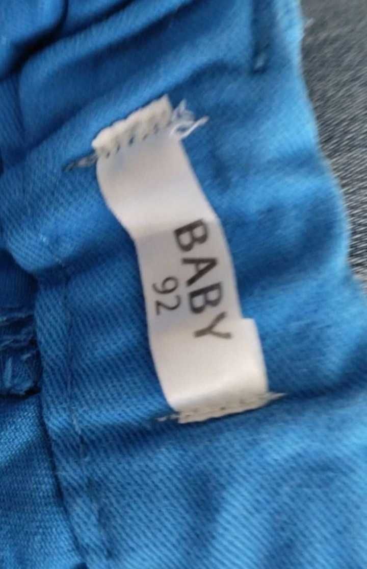 Spodnie dla chłopca niebieskie r. 92
