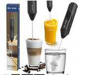 Elegancki Spieniacz do Mleka i Kawy – Idealny do Domowej Latte