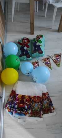 Mario urodziny balony serwet bajka
