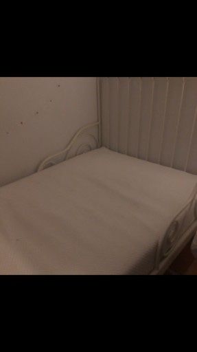Sprzedam łóżko dzieciece 80x200 z materacem