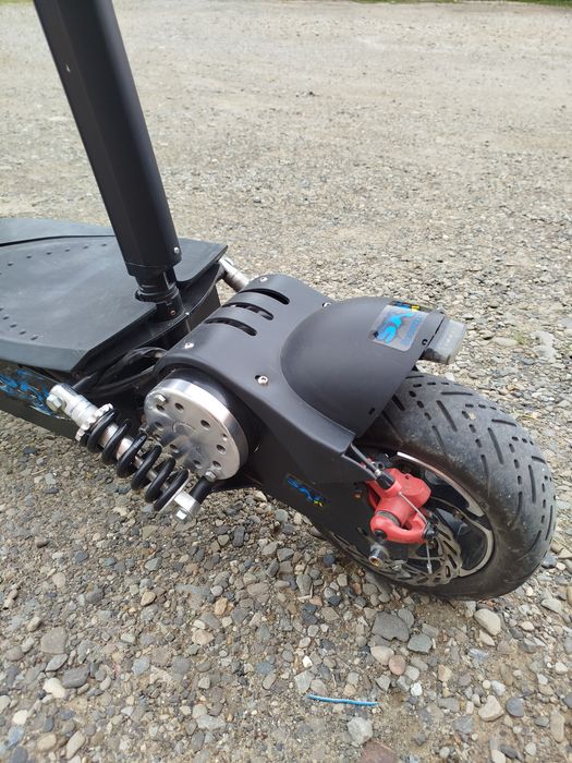 Продам електро самокат