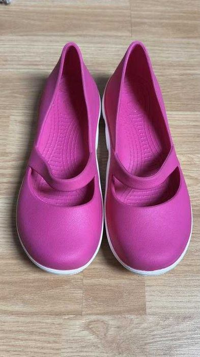 Аквашузы женские , обувь для пляжа crocs. оригинал